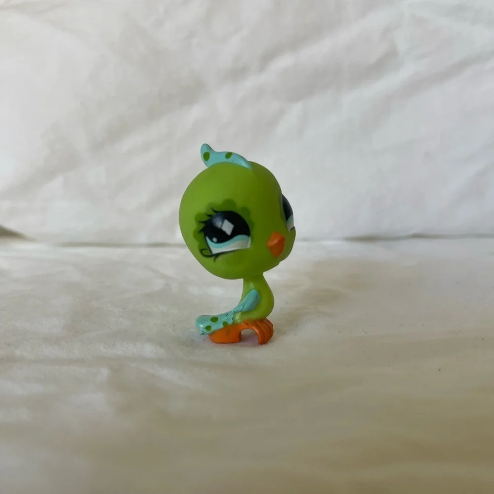 Authentic Littlest Pet Shop PARAKEET #472 - Hasbro LPS